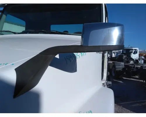 VOLVO VNM MIRROR ASSEMBLY FENDERHOOD