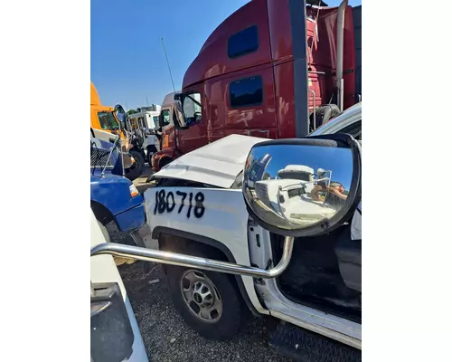 VOLVO VNM MIRROR ASSEMBLY FENDERHOOD