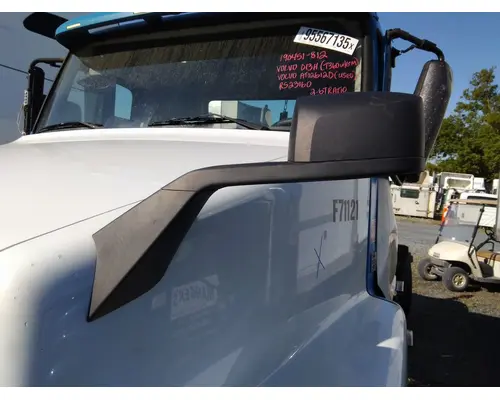 VOLVO VNM MIRROR ASSEMBLY FENDERHOOD
