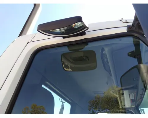 VOLVO VNM MIRROR LOOK DOWN