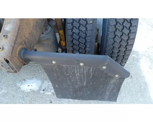 VOLVO VNM MUD FLAP HANGER