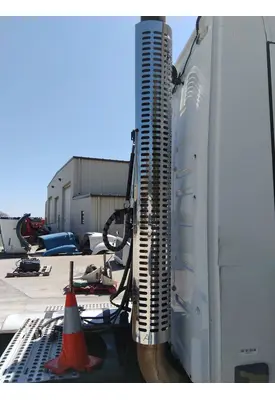 VOLVO VNM MUFFLER SHIELD