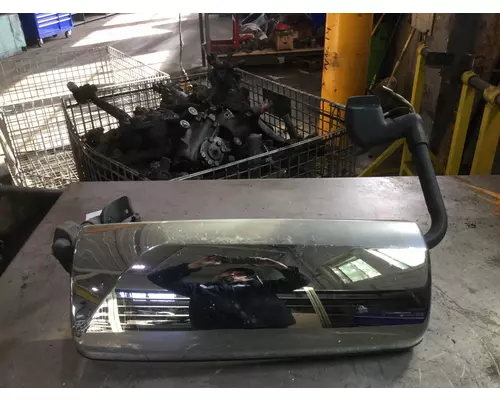 VOLVO VNM Mirror (Side View)
