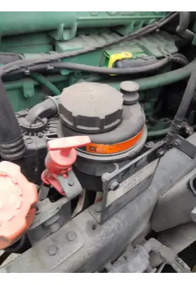 VOLVO VNM POWER STEERING RESERVOIR