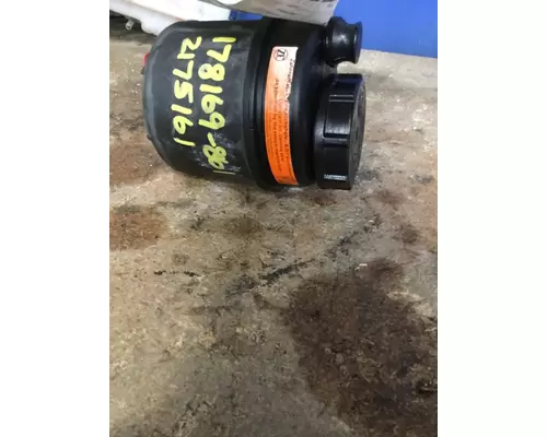 VOLVO VNM POWER STEERING RESERVOIR