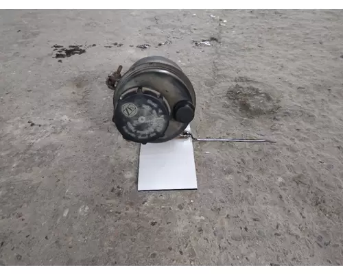 VOLVO VNM POWER STEERING RESERVOIR