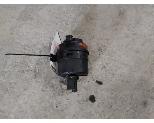 VOLVO VNM POWER STEERING RESERVOIR