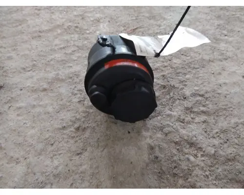 VOLVO VNM POWER STEERING RESERVOIR