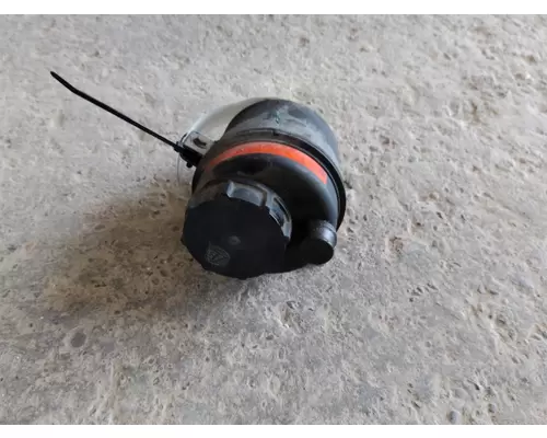 VOLVO VNM POWER STEERING RESERVOIR