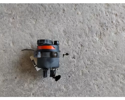 VOLVO VNM POWER STEERING RESERVOIR
