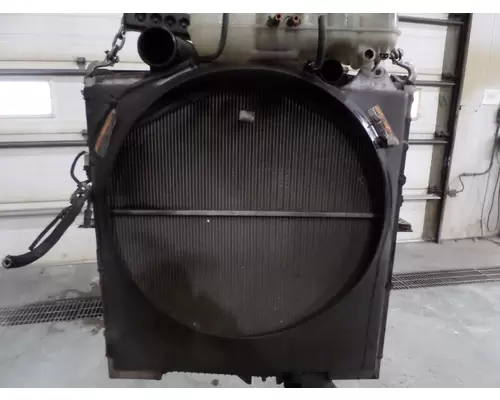 VOLVO VNM RADIATOR ASSEMBLY