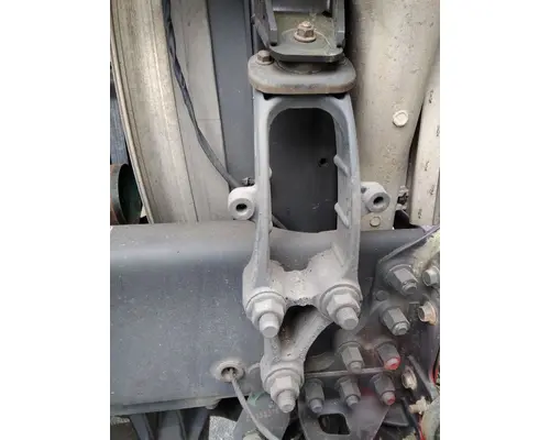 VOLVO VNM RADIATOR BRACKET