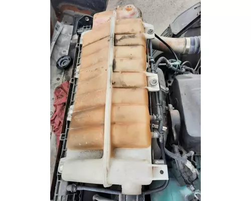 VOLVO VNM RADIATOR OVERFLOW TANK