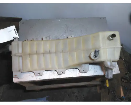 VOLVO VNM RADIATOR OVERFLOW TANK