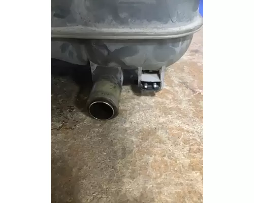 VOLVO VNM RADIATOR OVERFLOW TANK