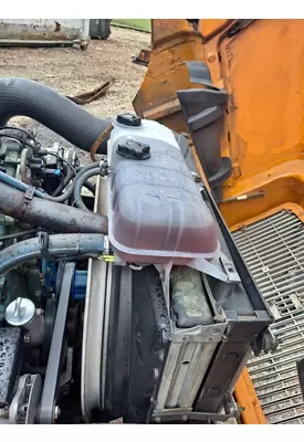 VOLVO VNM RADIATOR OVERFLOW TANK