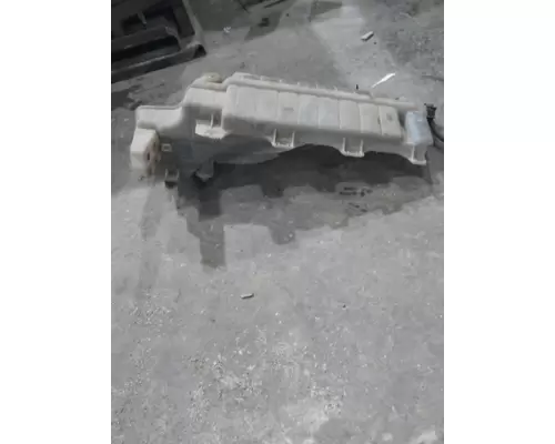 VOLVO VNM RADIATOR OVERFLOW TANK