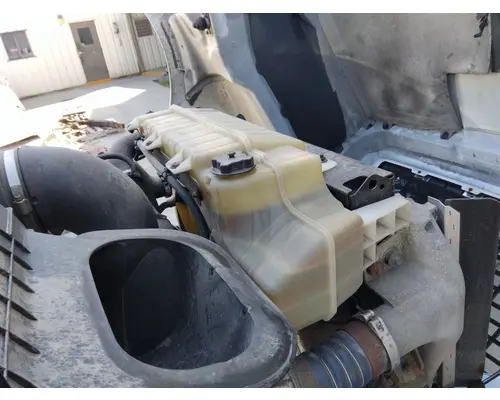 VOLVO VNM RADIATOR OVERFLOW TANK