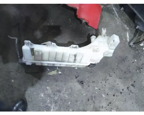 VOLVO VNM RADIATOR OVERFLOW TANK