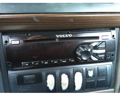 VOLVO VNM RADIO AMFMBLUETOOTH