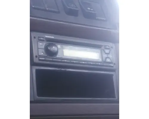 VOLVO VNM RADIO AMFMBLUETOOTH