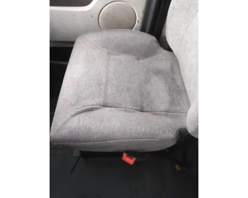 VOLVO VNM SEAT, FRONT