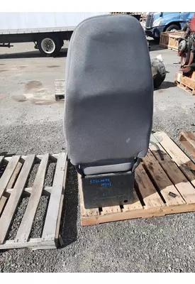 VOLVO VNM SEAT, FRONT