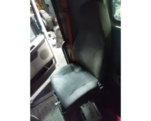 VOLVO VNM SEAT, FRONT