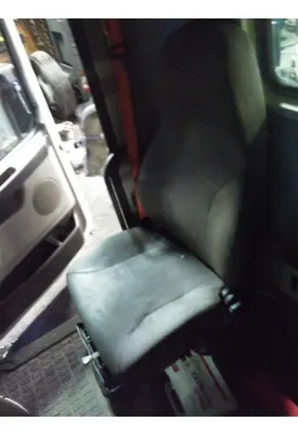 VOLVO VNM SEAT, FRONT