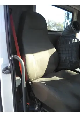 VOLVO VNM SEAT, FRONT