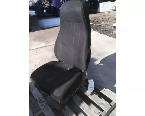 VOLVO VNM SEAT, FRONT