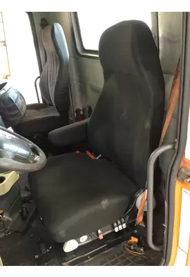 VOLVO VNM SEAT, FRONT