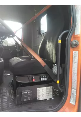 VOLVO VNM SEAT, FRONT