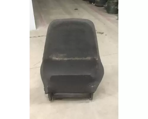 VOLVO VNM SEAT, FRONT