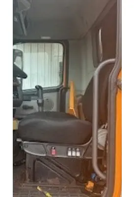 VOLVO VNM SEAT, FRONT