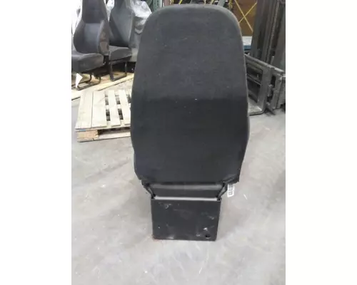 VOLVO VNM SEAT, FRONT