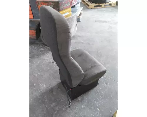 VOLVO VNM SEAT, FRONT