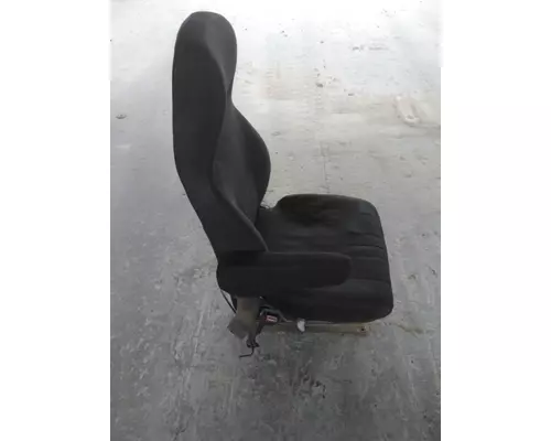 VOLVO VNM SEAT, FRONT