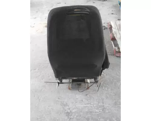 VOLVO VNM SEAT, FRONT