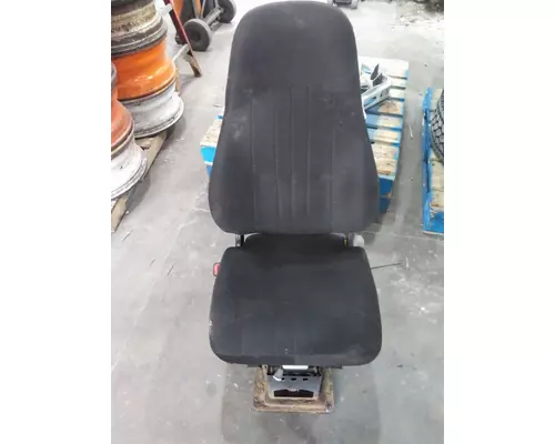 VOLVO VNM SEAT, FRONT