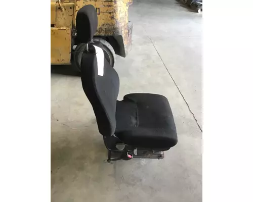 VOLVO VNM SEAT, FRONT