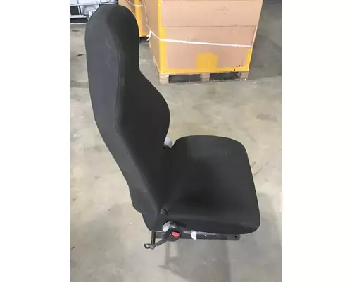 VOLVO VNM SEAT, FRONT