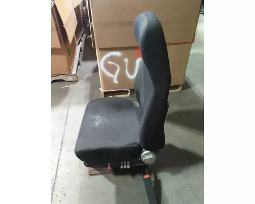 VOLVO VNM SEAT, FRONT