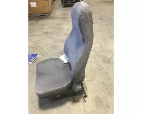 VOLVO VNM SEAT, FRONT