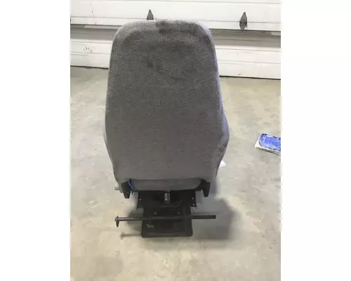 VOLVO VNM SEAT, FRONT