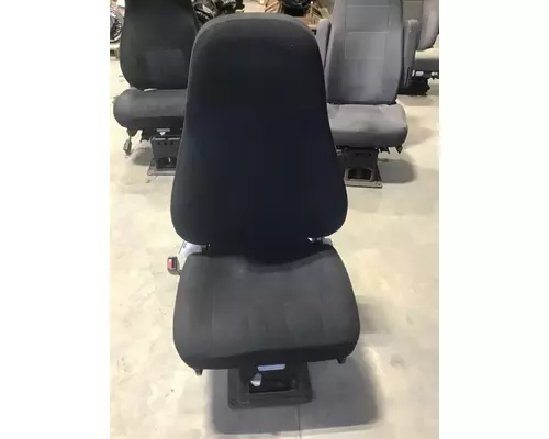 VOLVO VNM SEAT, FRONT