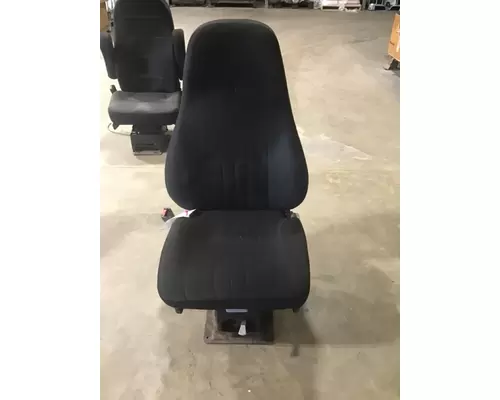 VOLVO VNM SEAT, FRONT