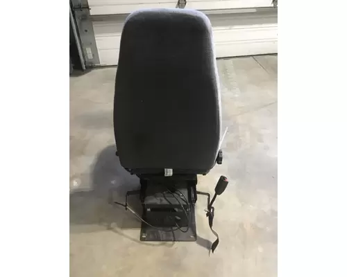 VOLVO VNM SEAT, FRONT