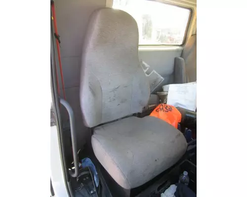 VOLVO VNM SEAT, FRONT