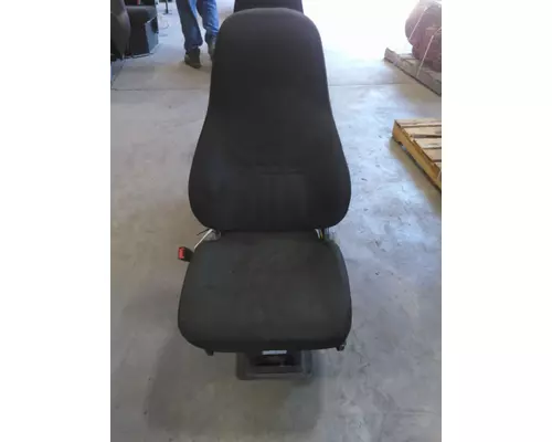 VOLVO VNM SEAT, FRONT